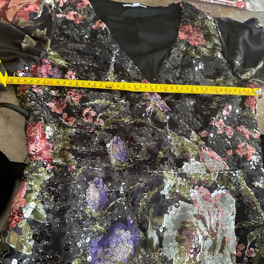Beautiful, colourful sequins wrap dress in new condition from Nordstrom - Picture 13 of 14